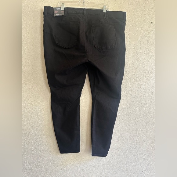 Torrid Bombshells Curvy jeans Distressed Skinny woman’s plus 24 R High Rise - Picture 6 of 11